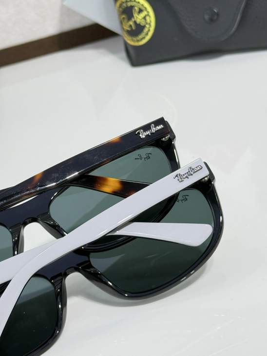 Picture of Ray-Ban Sunglasses _SKUfw77817119fw
